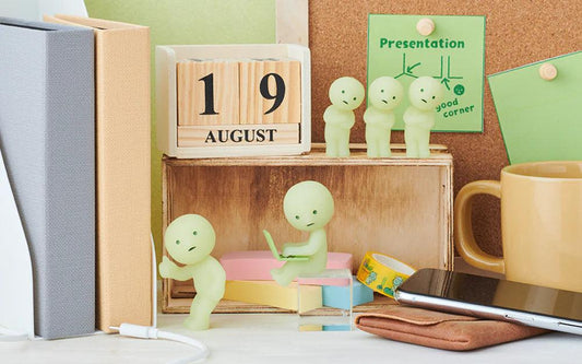 SMISKI At Work Series (One Box - Random Blind Box) - sonnyangel.uk