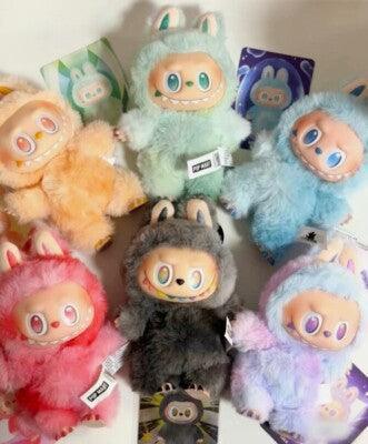 Pop Mart The Monsters Labubu V3 BIg Into Energy - Luck - sonnyangel.uk