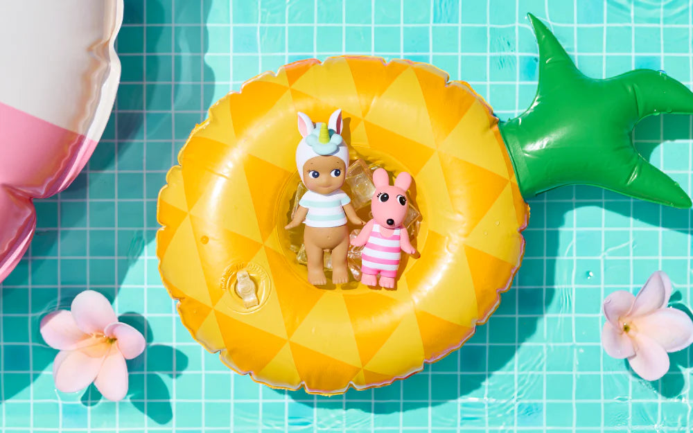 << NEW >> Sonny Angel - Summer Vacation Series Sun-Kissed Style (One Box - Random Blind Box)
